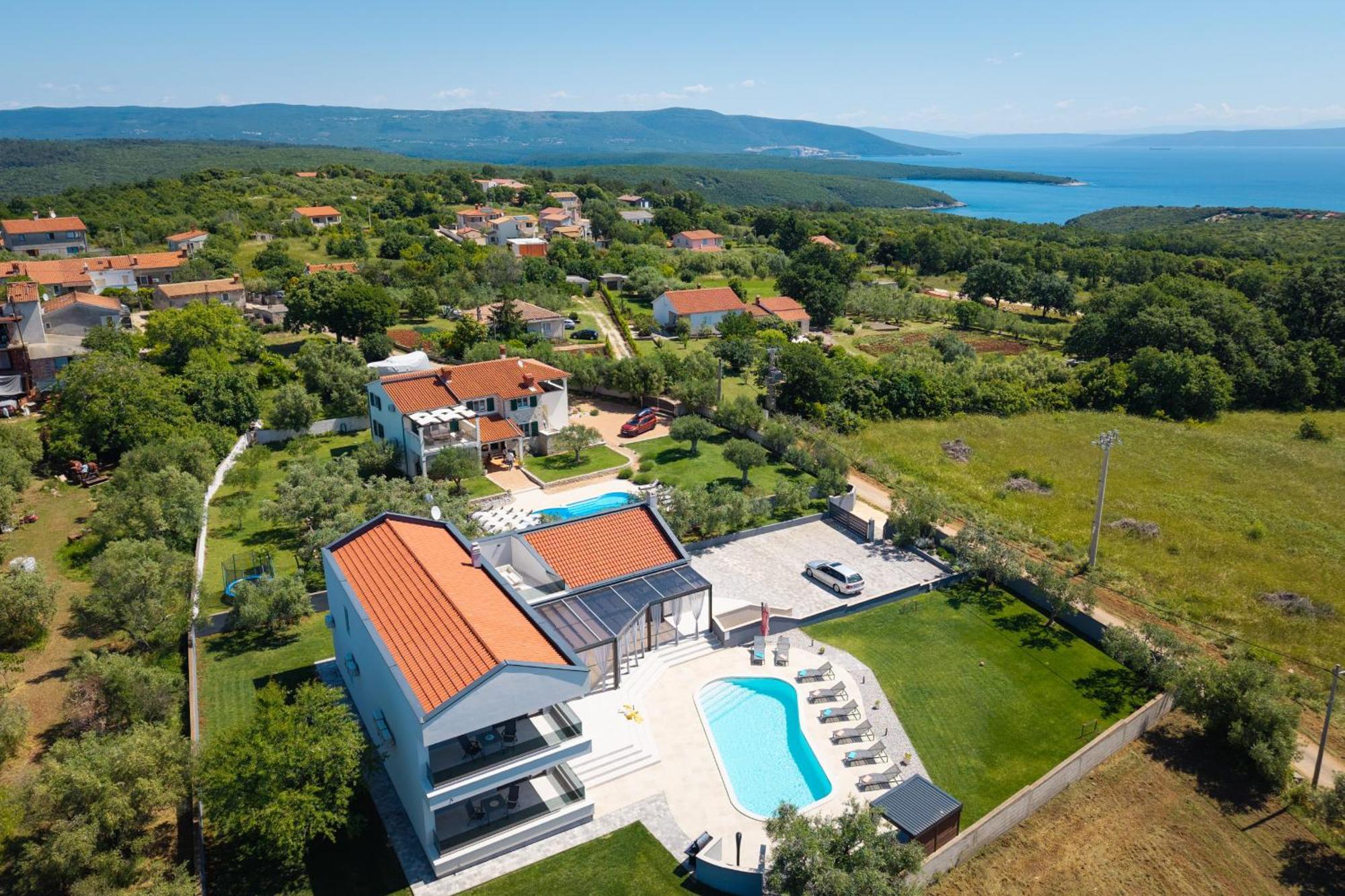 Villa Posidonia Near Pula With Sea View And Surrounded By Olive Trees Krnica Ngoại thất bức ảnh